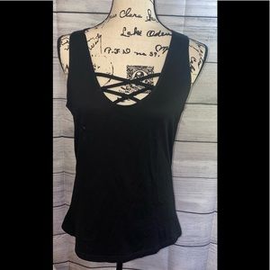 Crisscross Tank